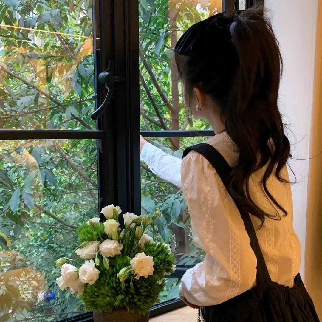 荣耀青春封面